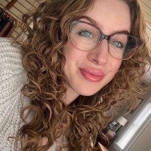 Meet your Posher, Gabbi